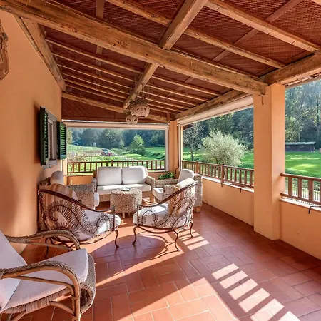 With Private Pool Very Close To Florence 펜션